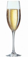 Reserva Champagne Flute 5.6oz with champagne